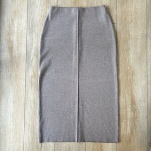 Elegant Gray long knit Pencil Skirt